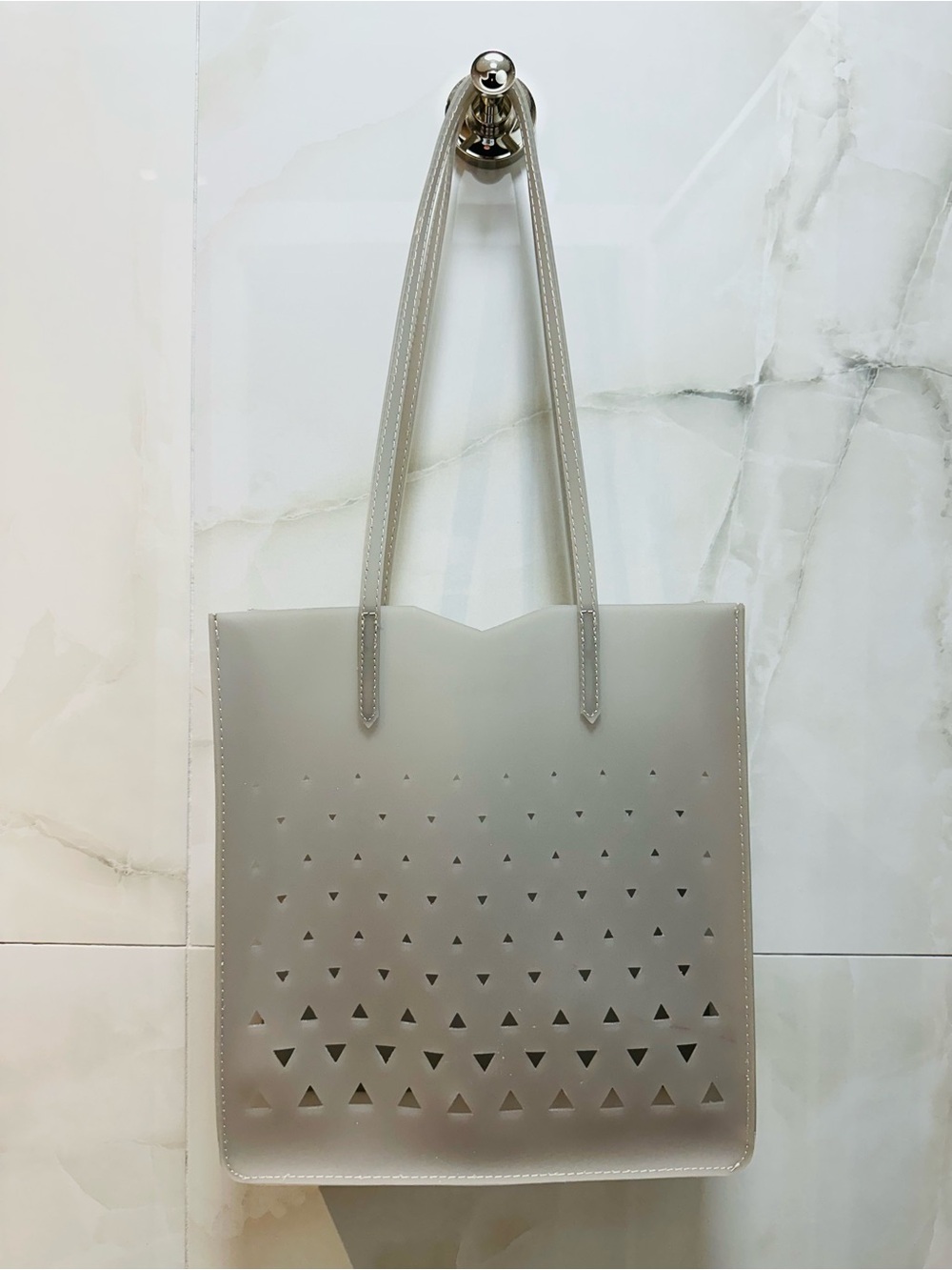 Eddie Borgo Neiman Marcus Grey Jelly Tote Bag - Picture 3 of 9